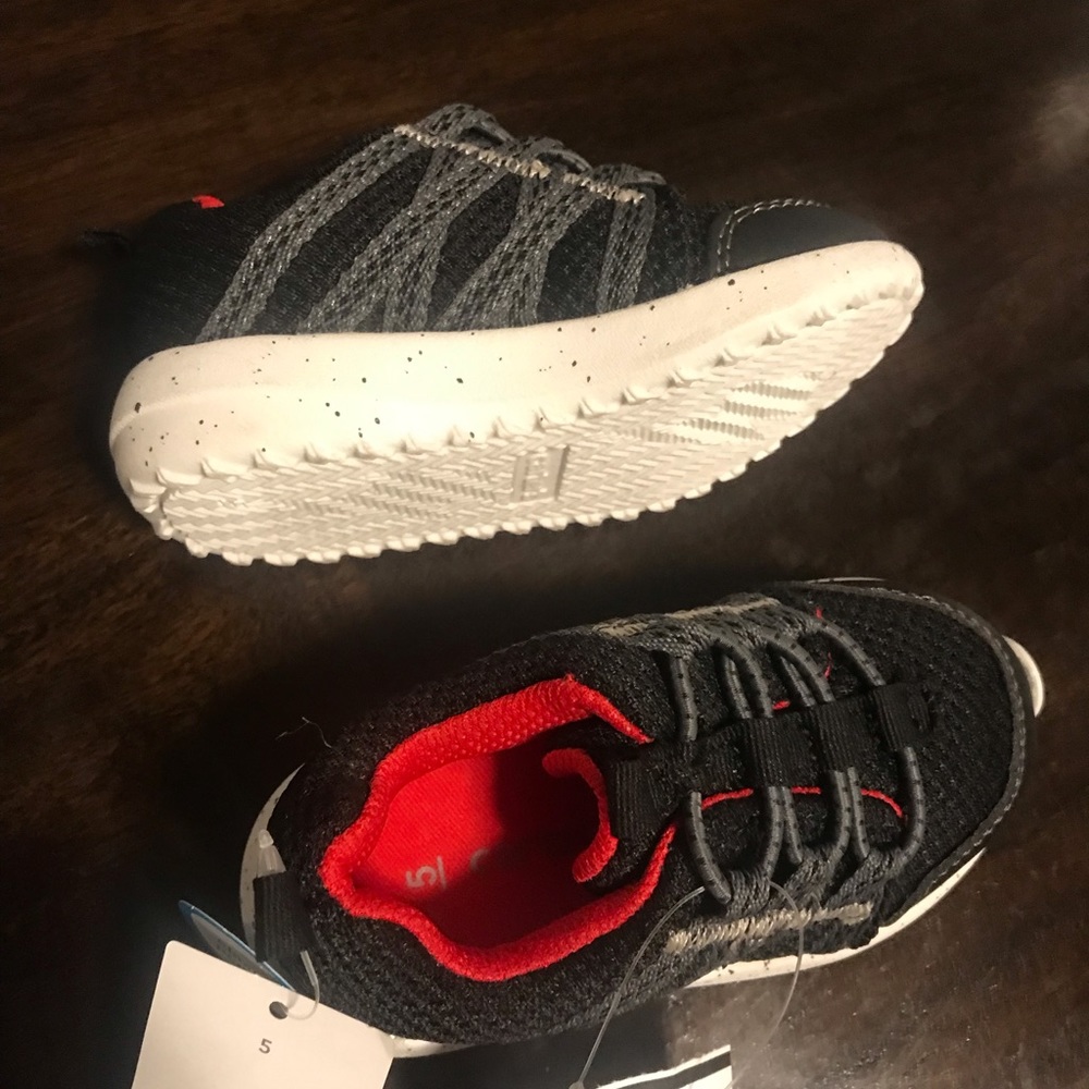 Tenis
